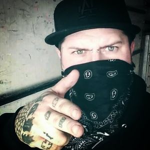 Meet your Posher, James